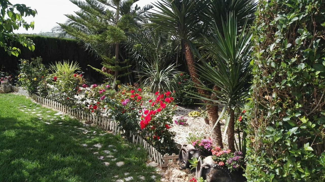 Holiday home Hierbabuena
